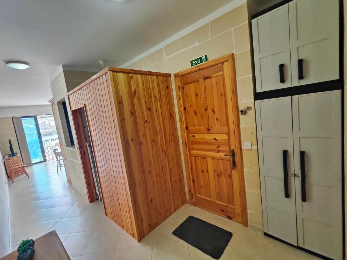 Seaview Apartment